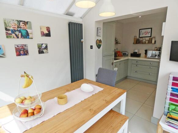 2268DiningRoomConservatory3.jpg