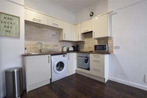 Flat 7, 4, Berkeley Street, Cheltenham GL52 2SX