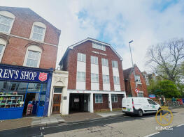 10, Heron House, Albert Road, Southsea PO5 2SW