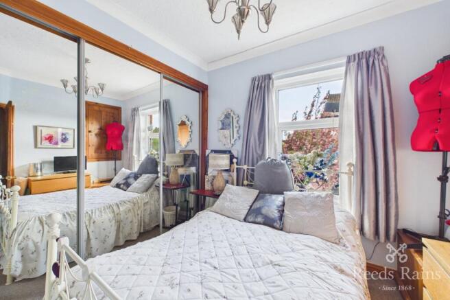 2 bed Terraced for sale Image 10