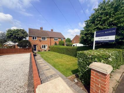Station Road, Healing, DN41