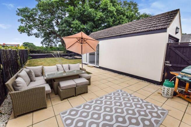 Photo 9