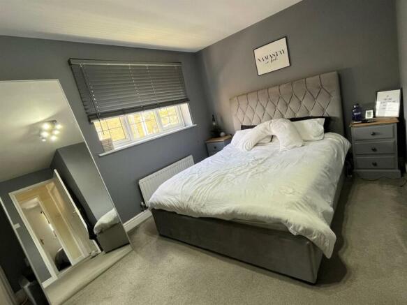 MASTER BEDROOM WITH FURNITURE