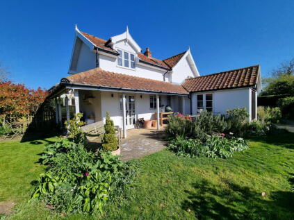 Denham, Nr Eye