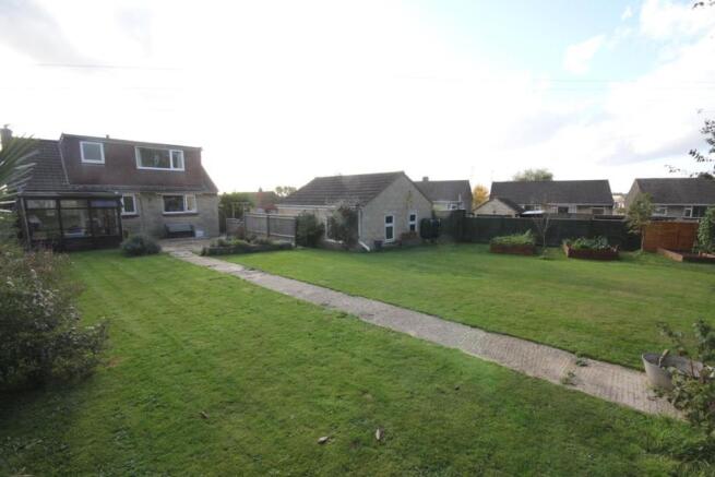 Rear Garden 4.jpg