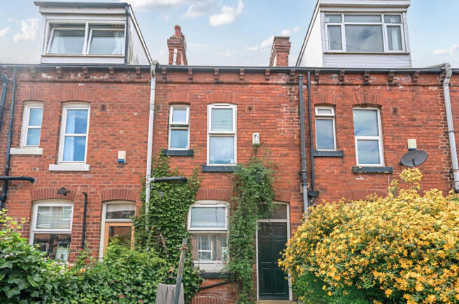 4 bed Terraced for sale Image 4