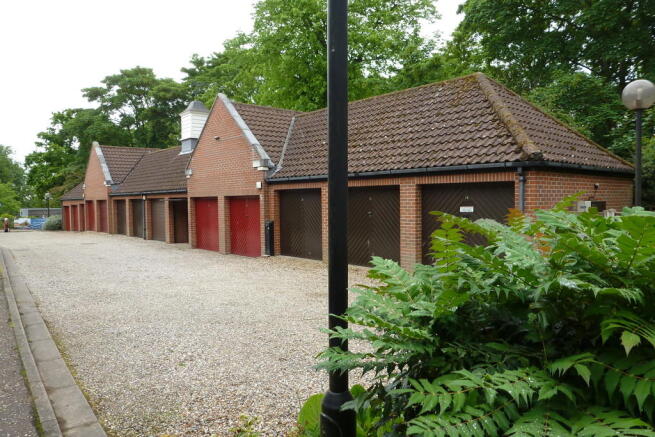 Garages and Parki...