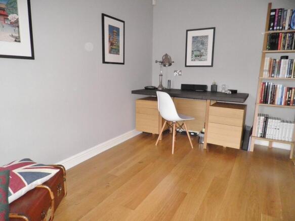 Photo 9
