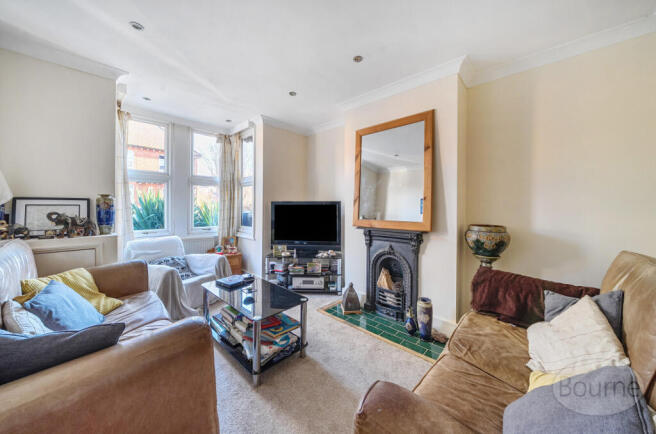 96e275f6-6730-4a8...