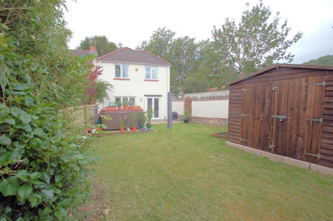 Baytree Cott Gdn 5.JPG