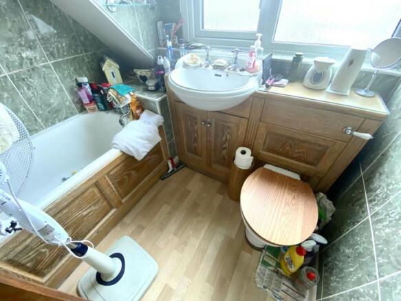 Bathroom/Wc
