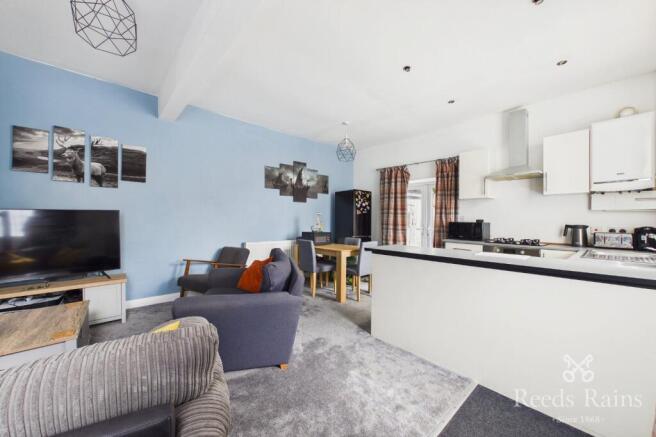 Percival Lane, Runcorn, Cheshire, WA7 photo 4