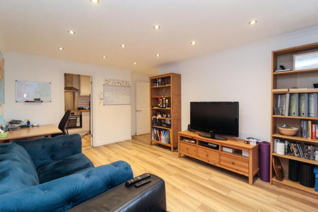 Spacious Living room