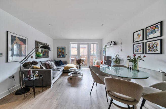 1305532-17-684311...