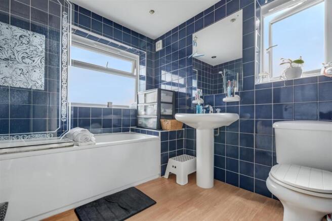 Bathroom.jpeg