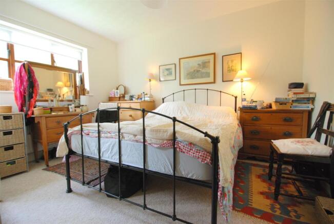 Bedroom 1 (ensuite)