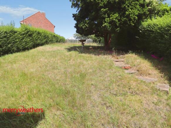 2 bed Semi-Detached for sale Image 4