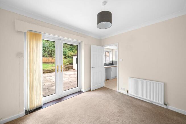 3 bed Semi-Detached for sale Image 4