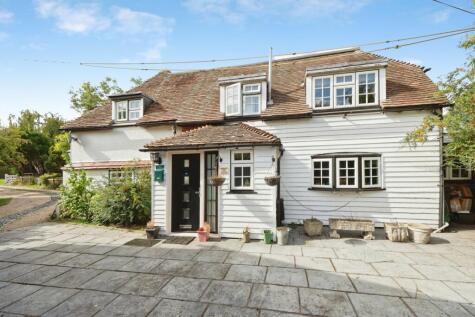 The Green, Eythorne, Dover, Kent, CT15