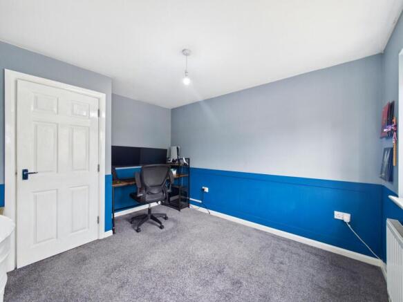 3 bed Town House for sale Image 8