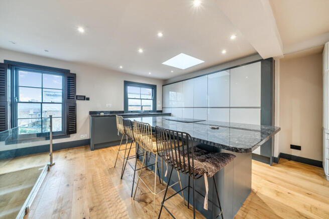 1421781-9-69a1a2f...