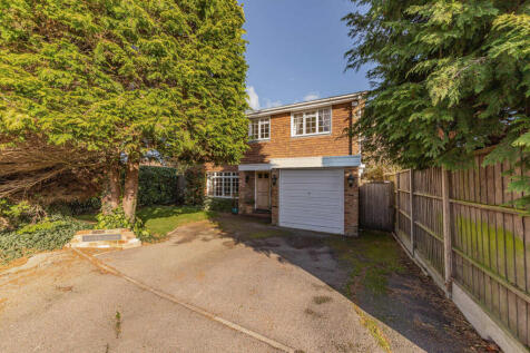 Denham Walk, Chalfont St. Peter, Gerrards Cross