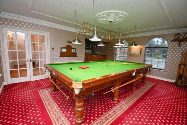 5 bed Manor House for sale Image 9