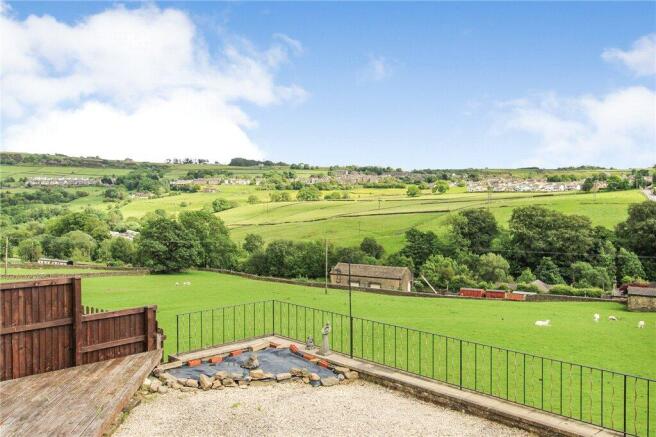 4 bed Barn Conversion for sale Image 6