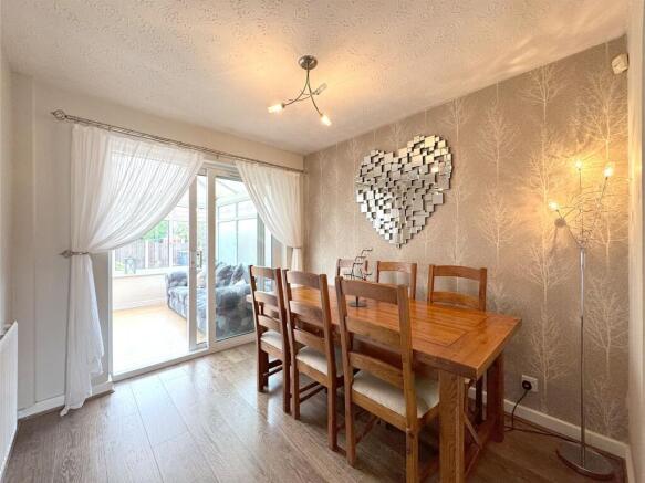 3 bed Detached for sale Image 9