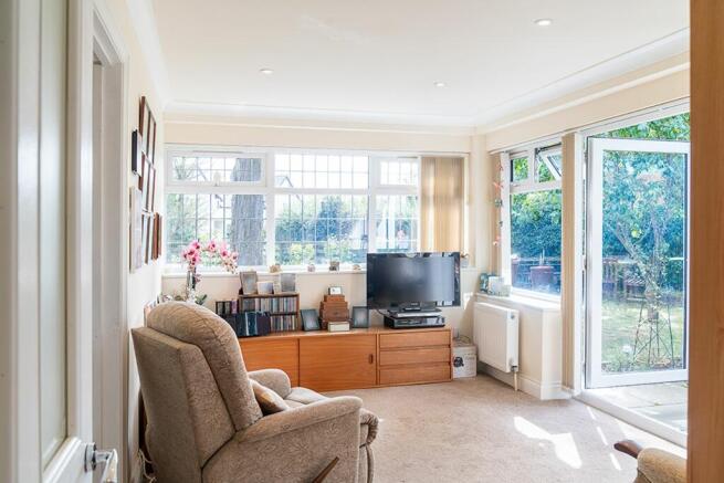 Downstairs Bedroom (extra reception room)