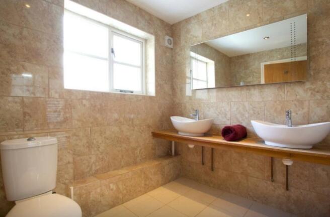 Photo 7
