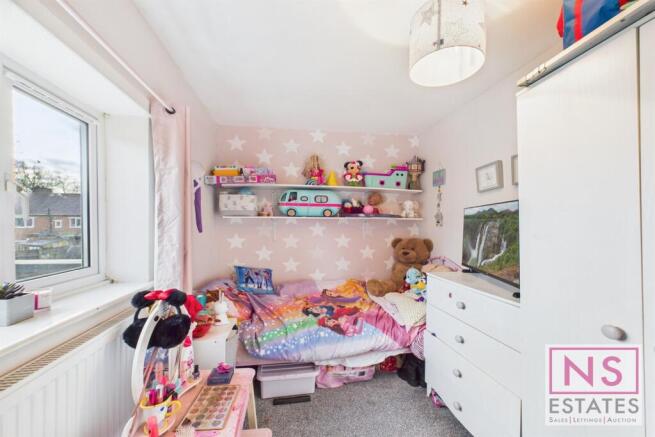 3 bed Semi-Detached for sale Image 12