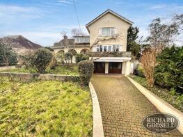 1, Sandy Lane, Christchurch BH23 2NJ