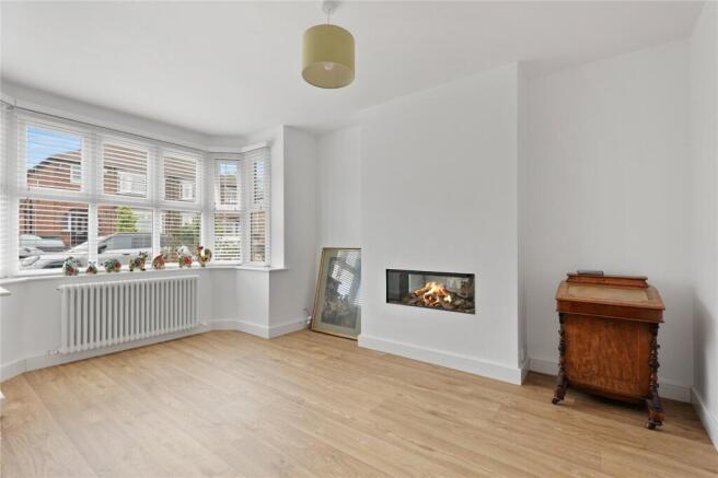 4 bed Semi-Detached for sale Image 8