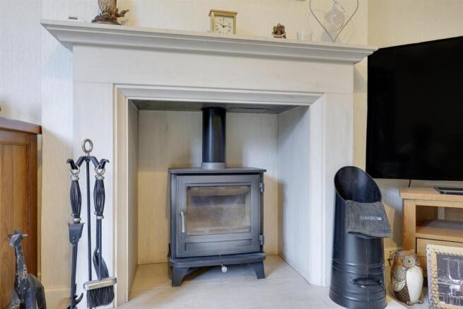 3 bed Detached for sale Image 9