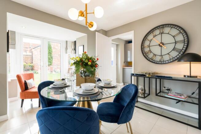 4 bed Detached for sale Image 4