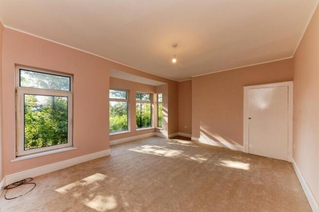 3 bed Terraced for sale Image 10
