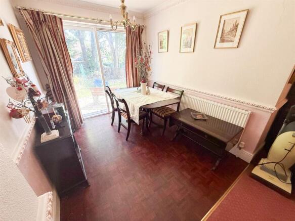 3 bed Semi-Detached for sale Image 7