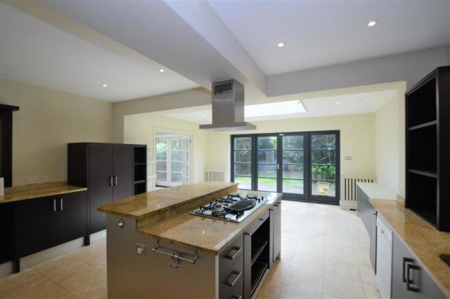 237 Percy Road Kitchen 6.JPG