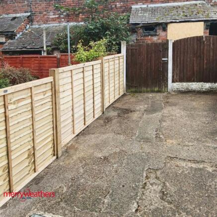 2 bed Terraced for sale Image 12