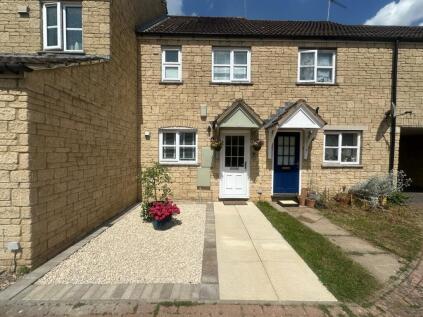 Swansfield, Lechlade, Gloucestershire, GL7