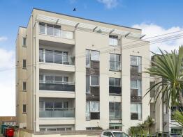 10, The Point, Pentire Avenue, Newquay TR7 1FS