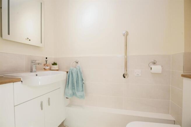 2fc4d190-cd77-ed11-81ac-6045bd0e74cf.jpg