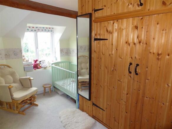 BEDROOM 2