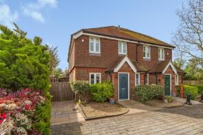 4, Hollyhocks, Brook Lane, Worthing BN12 5JD