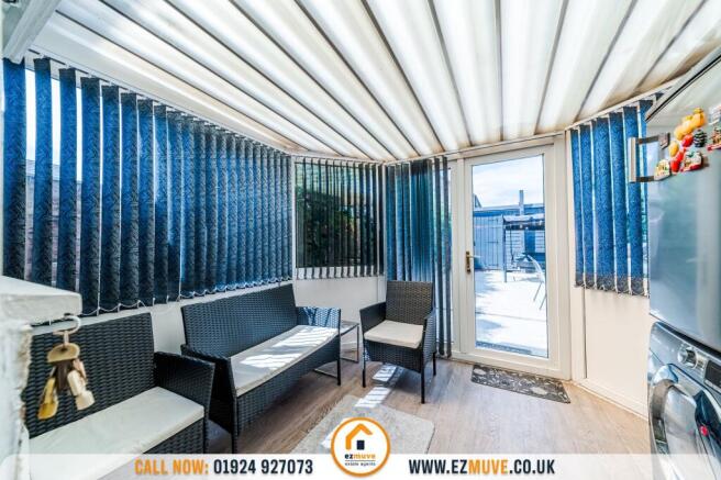 2 bed Semi-Detached Bungalow for sale Image 8