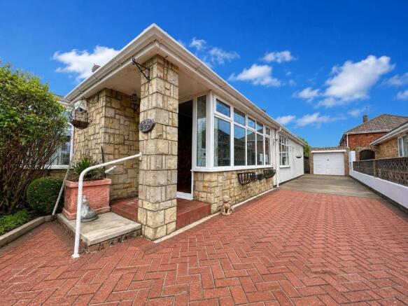 2 bed Detached Bungalow for sale Image 11