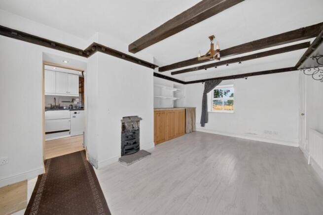2 bed House for sale Image 7