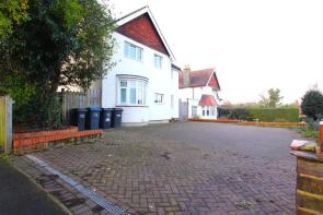 81, Woodcote Grove Road, Coulsdon CR5 2AL