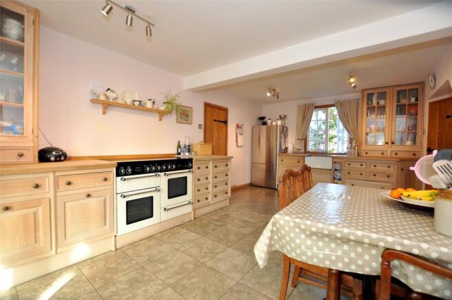 Cloverlands Kitchen